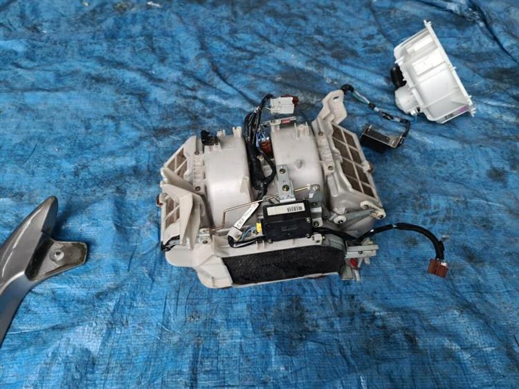 Мотор печки Хонда Легенд в Енисейске 206136