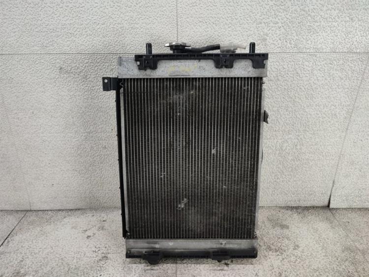 Радиатор основной Дайхатсу Танто в Енисейске 380355