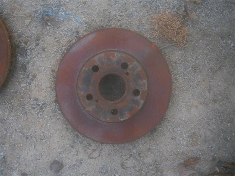 Тормозной диск Тойота Приус в Енисейске 81565